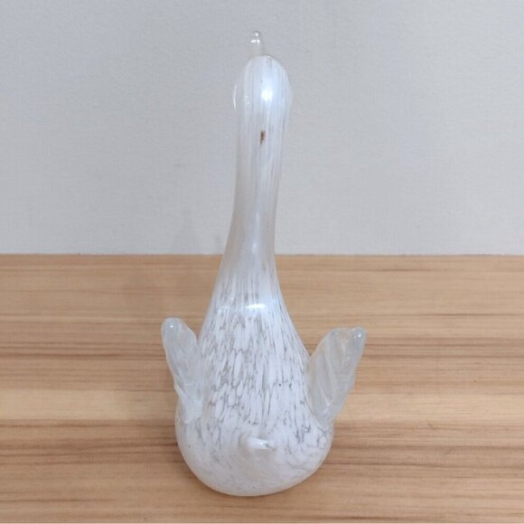 Vintage White Iridescent Lustre Spotted Swan Solid Glass Figurine Paperweight - Picture 4 of 9